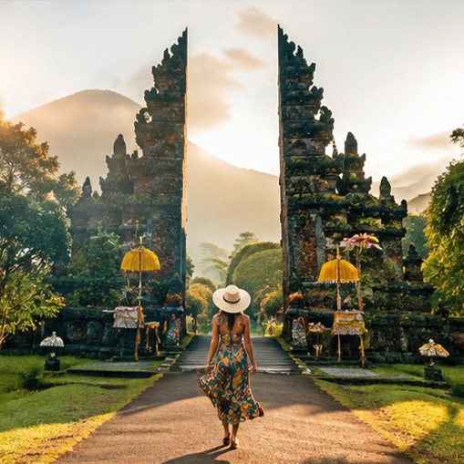 bali_holiday_02_balinese_temple